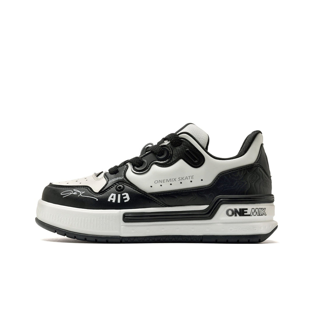 ONEMIX Unisex Retro Star & Polka Dot Low-Top Sneakers