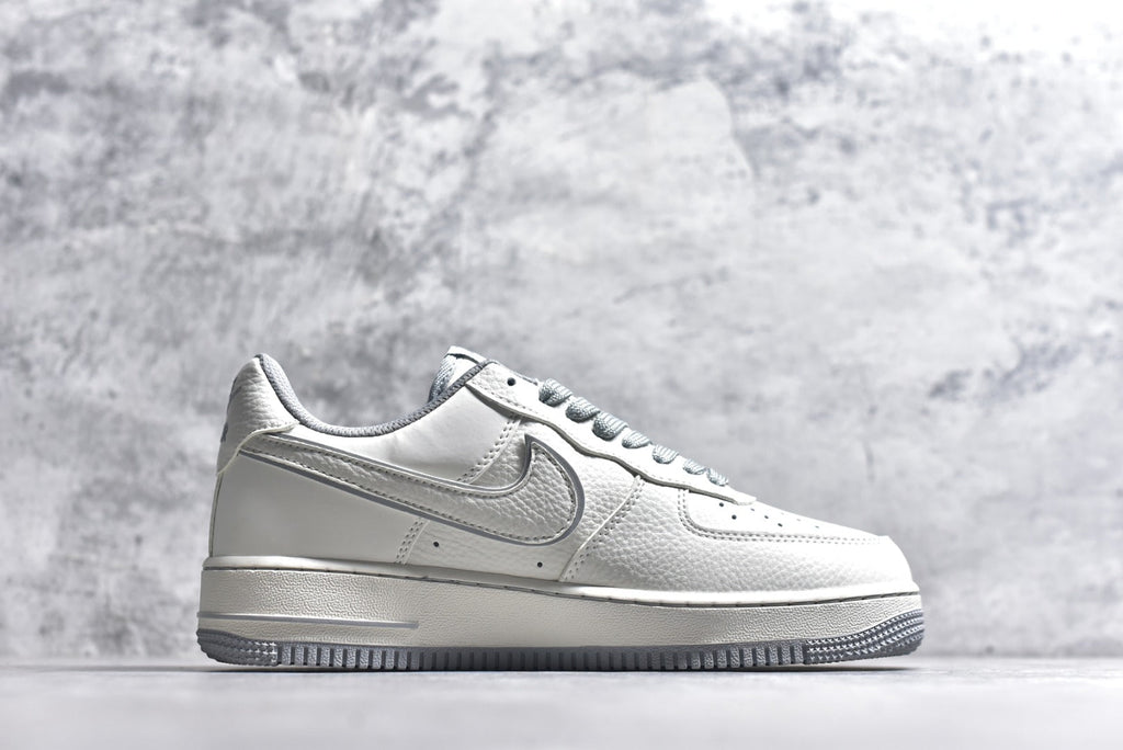 Nike Air Force 1 Low '07 x Stüssy