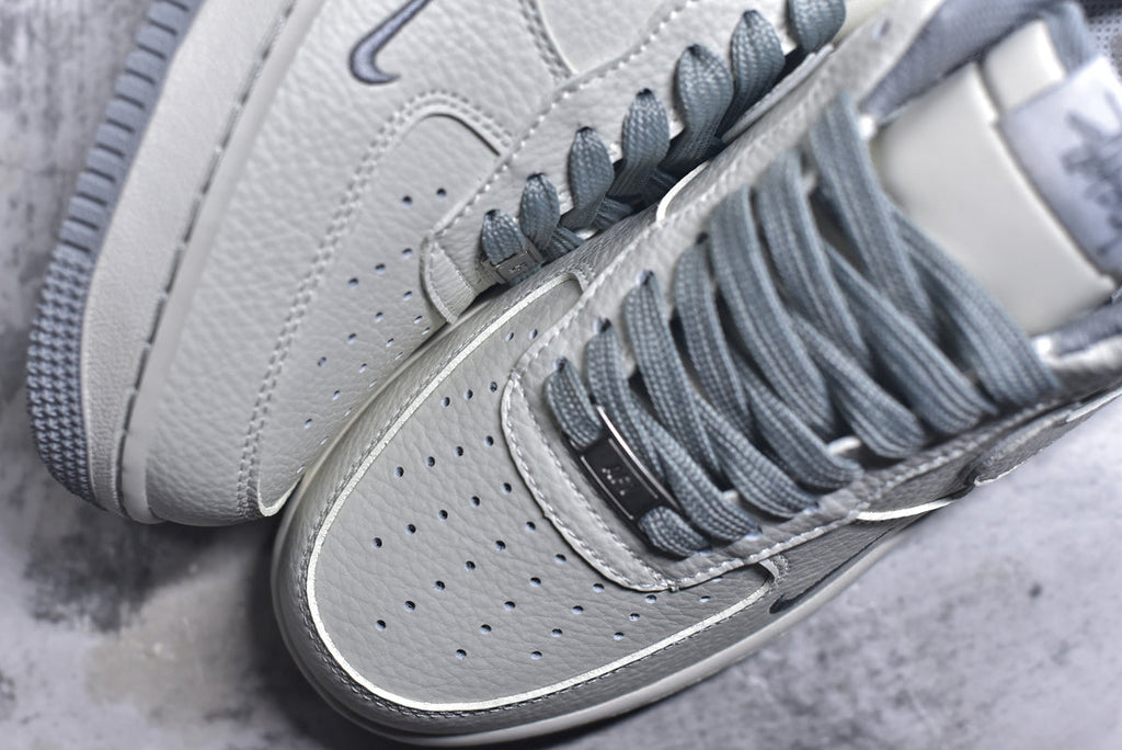 Nike Air Force 1 Low '07 x Stüssy