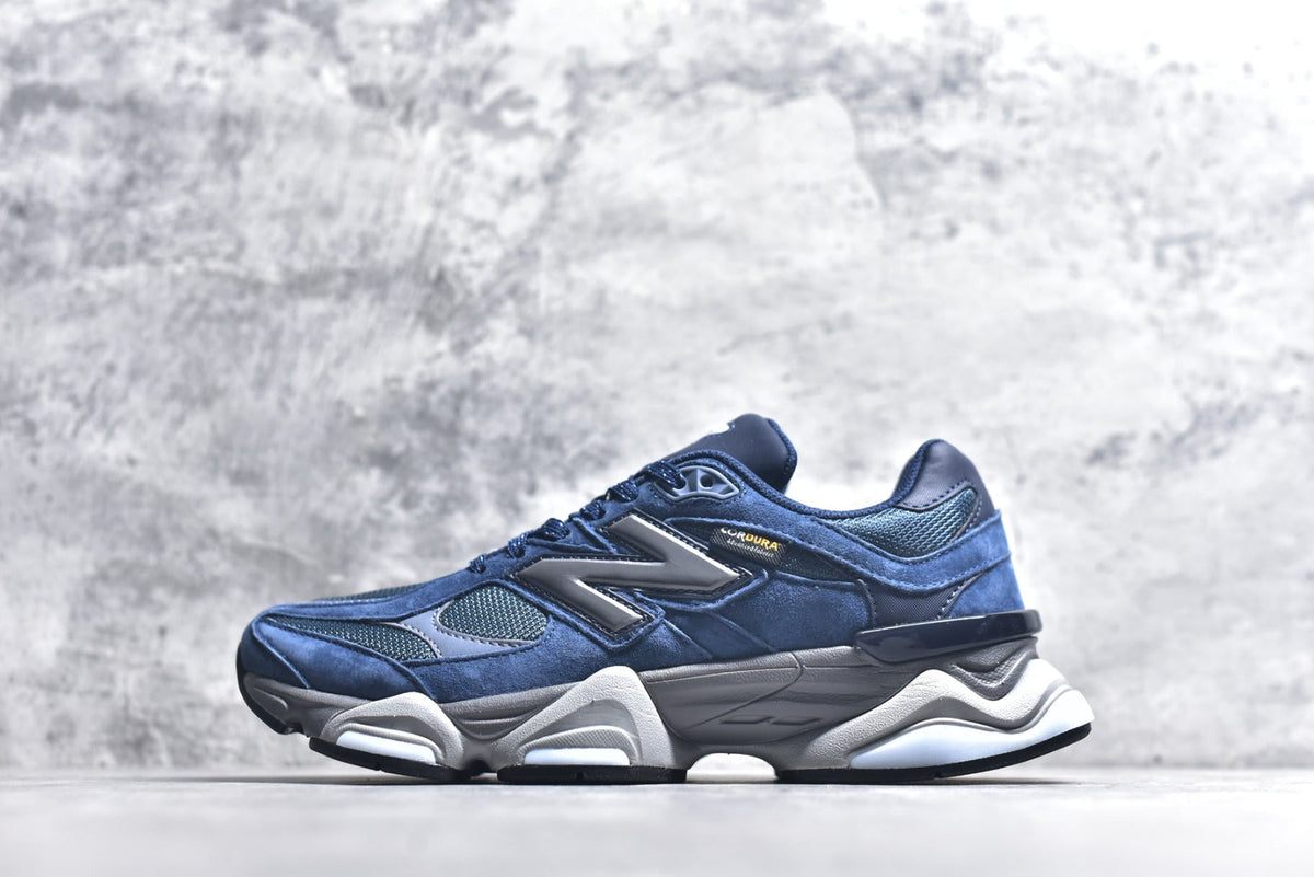 New Balance 9060 – Retro Casual Running Shoe
