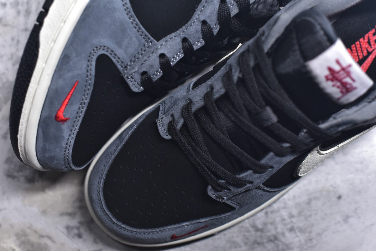 Nike SB Dunk Low x Stüssy – Premium Custom Edition