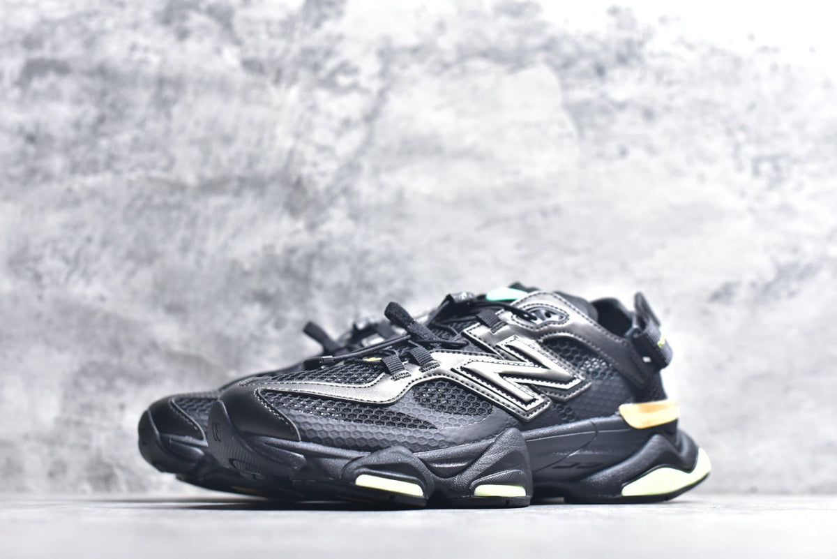 New Balance 9060 – Retro Casual Running Shoe