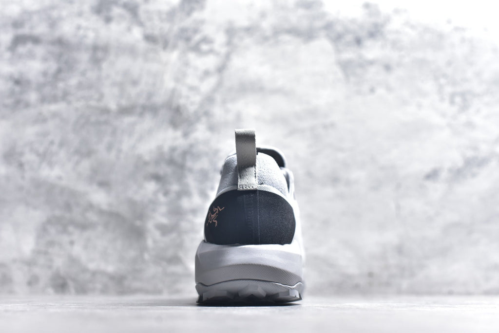 Arc’teryx Vertex Alpine GTX – Solitude / Graphite