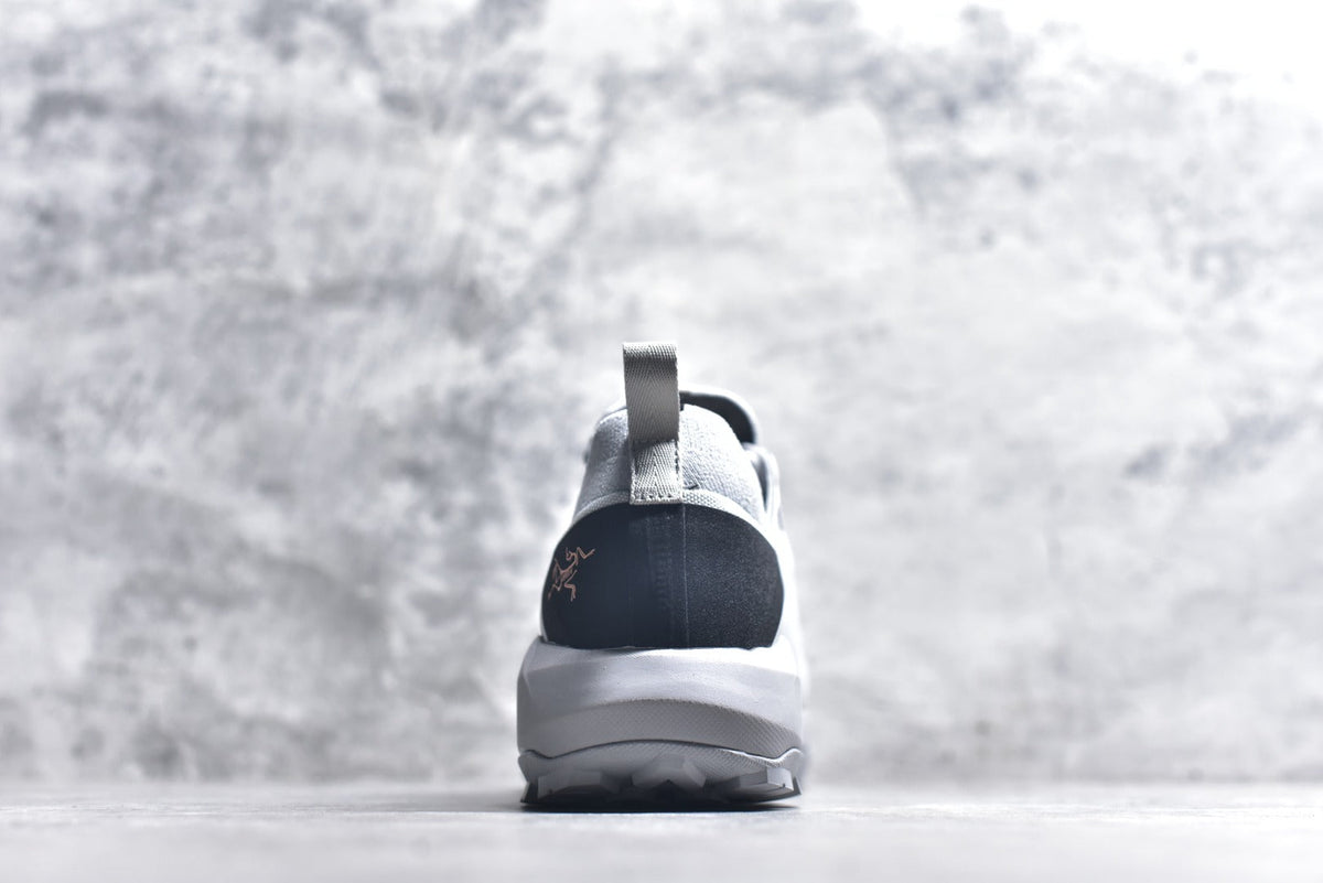 Arc’teryx Vertex Alpine GTX – Solitude / Graphite