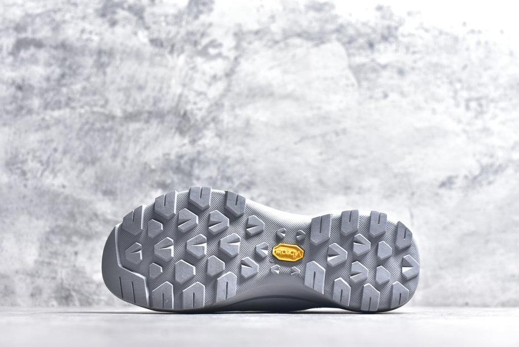Arc’teryx Vertex Alpine GTX – Solitude / Graphite