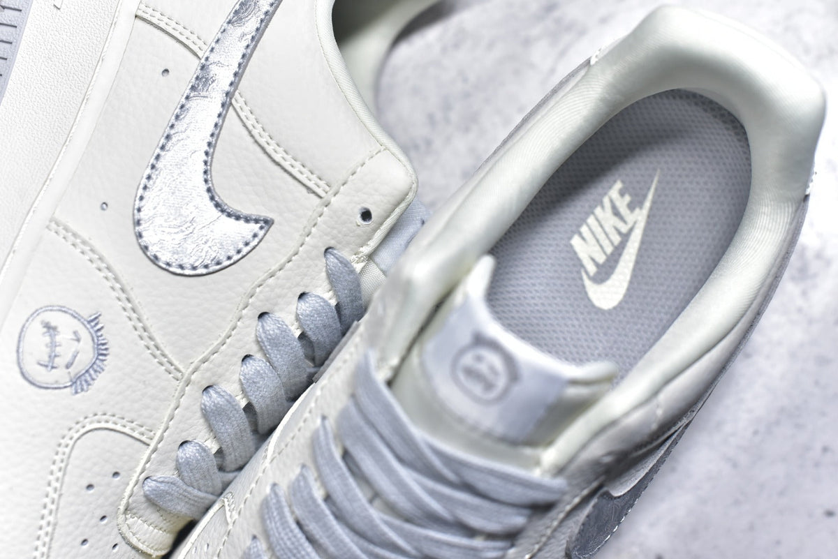 Nike Air Force 1 '07 Low x Stüssy – Collab Edition