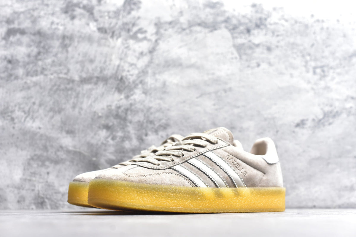 KITH x Clarks x Adidas Originals 8th Street Samba – Low-Top Collab Sneaker