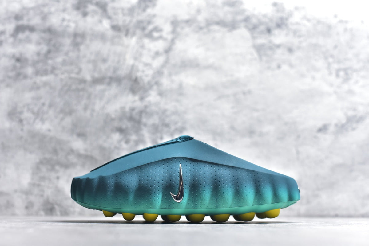 Nike Mind 001 Closed-Toe Massage Slide — Geode Teal HQ4307-301