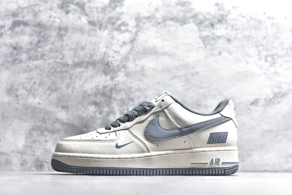 Nike Air Force 1 '07 Low Cream/Grey Swoosh Sneaker JP8028-074