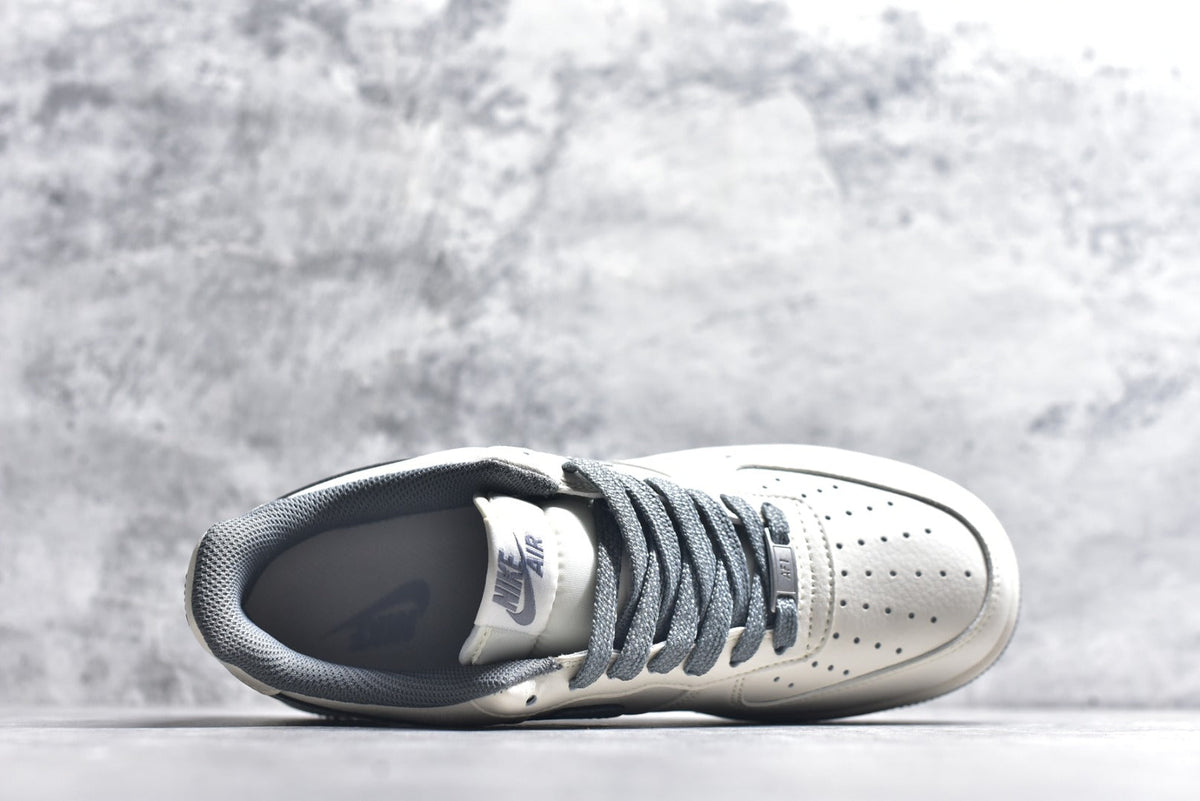 Nike Air Force 1 '07 Low Cream/Grey Swoosh Sneaker JP8028-074