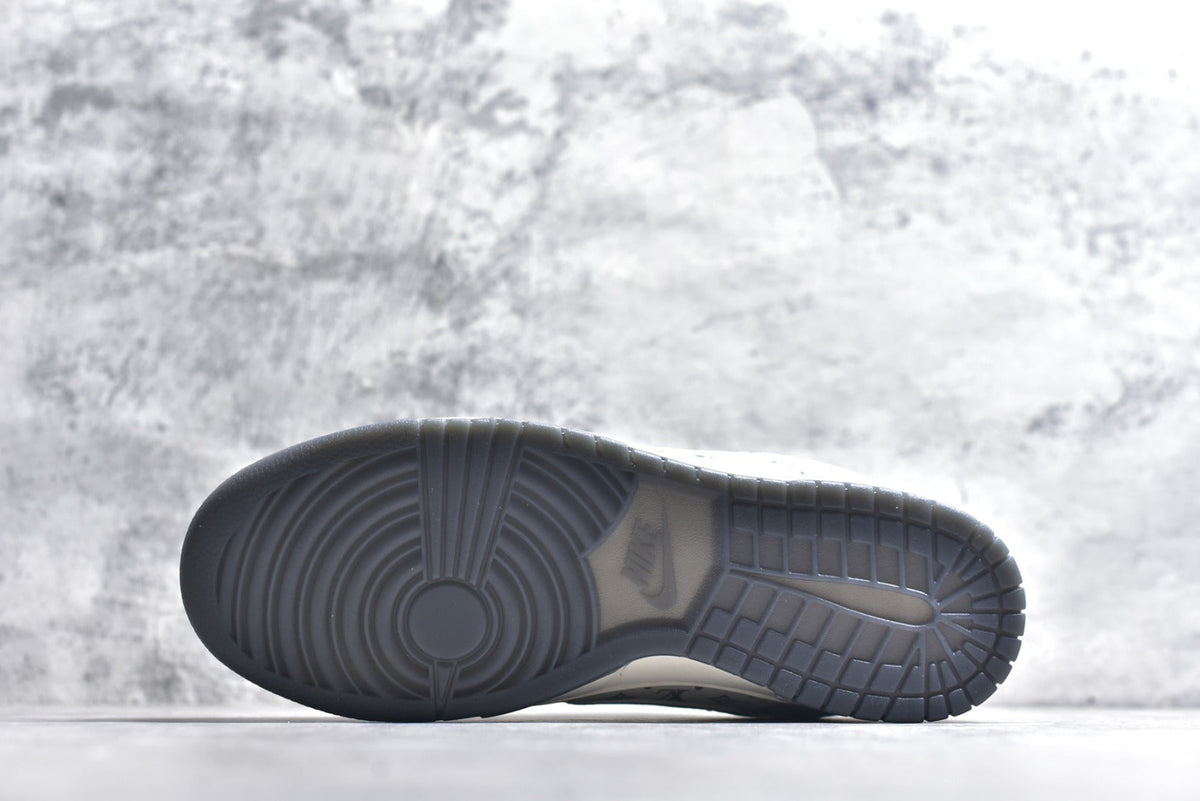 Nike SB Dunk Low Light Grey/Cream Monogram Print Sneaker XX3168-141