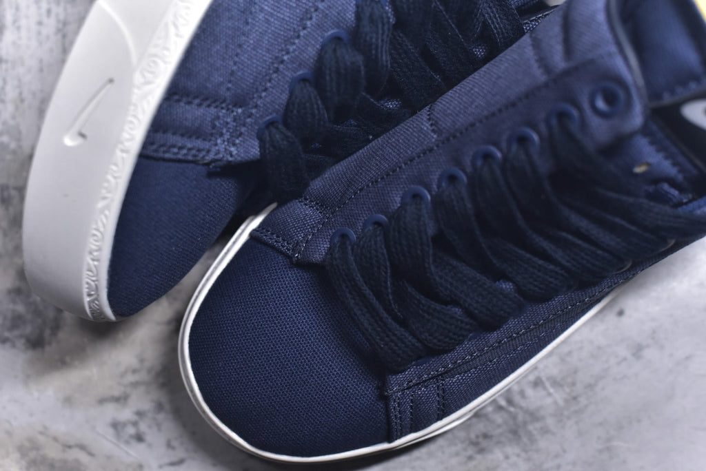 Devin Booker x Nike Blazer Low Detroit Tigers Low-Top Sneaker HQ2054-400