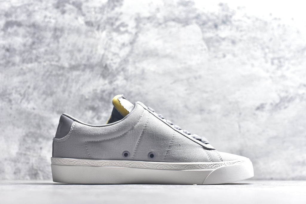 Devin Booker x Nike Blazer Low Detroit Tigers Low-Top Sneaker HQ2054-001