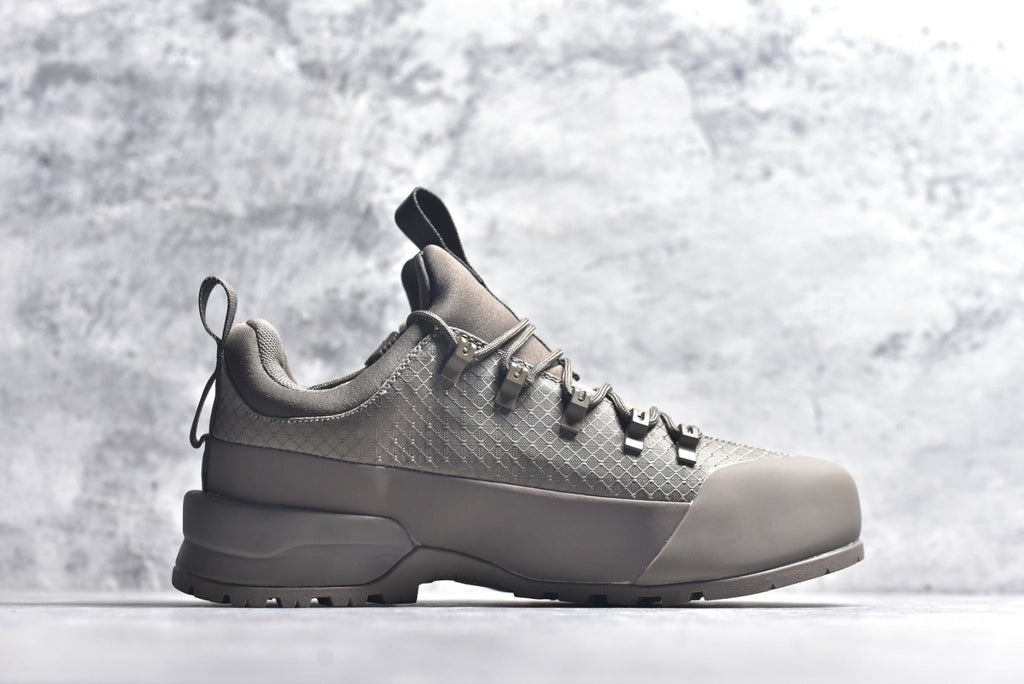The North Face Chilkat V Cognito WP Low-Top Waterproof Outdoor Shoe NF0A817BC89