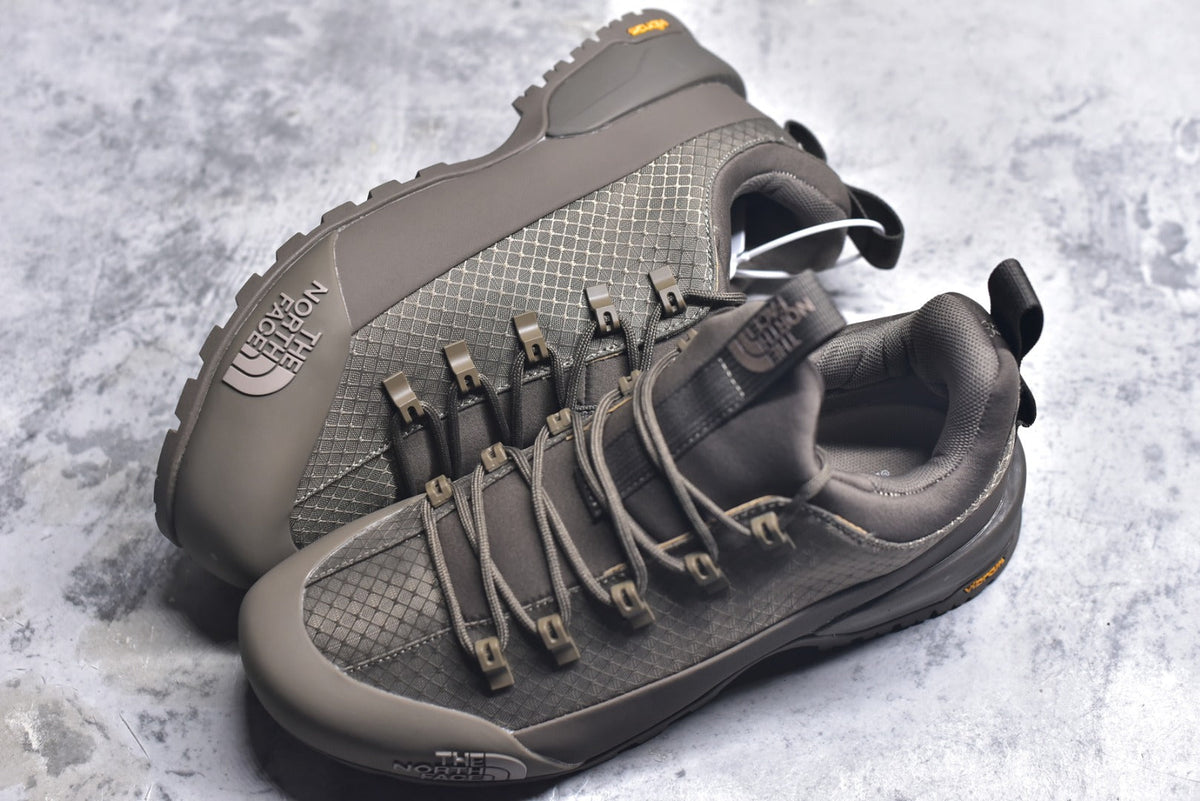 The North Face Chilkat V Cognito WP Low-Top Waterproof Outdoor Shoe NF0A817BC89