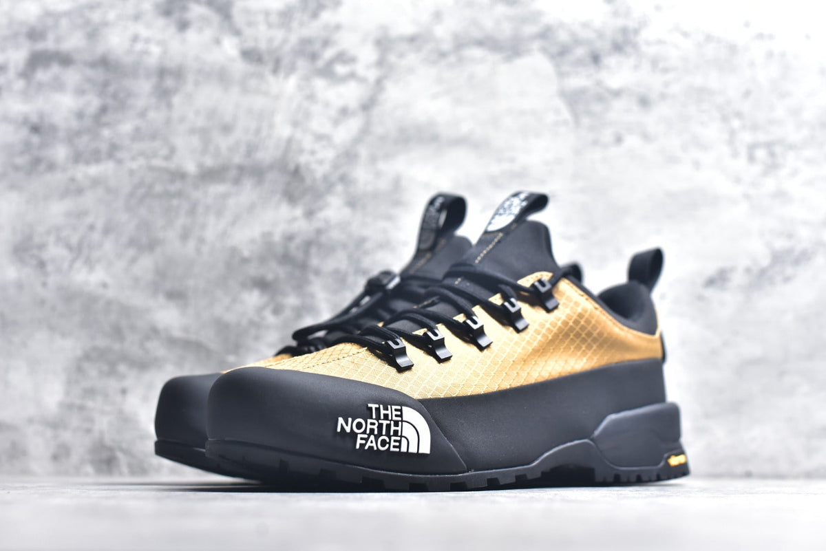 The North Face Chilkat V Cognito WP Low-Top Waterproof Outdoor Shoe NF0A84SE041