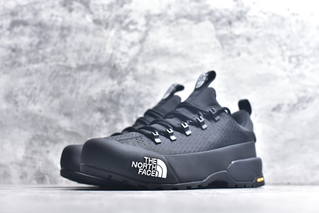 The North Face Chilkat V Cognito WP Low-Top Waterproof Outdoor Shoe NF0A817BKX7-085
