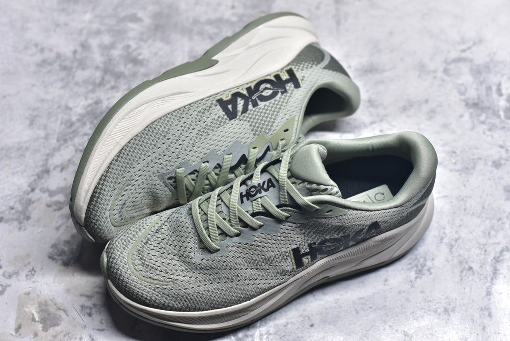 Hoka One One Rincon 4 Low-Top Running Shoe 1155130-FLY