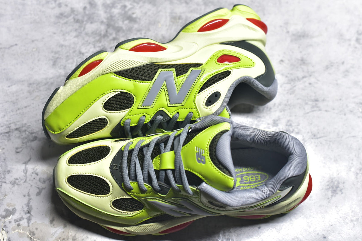 New Balance 983 | Retro Casual Running Shoe