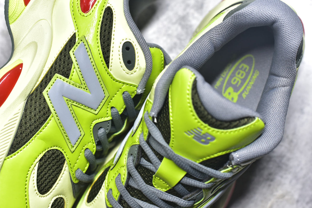 New Balance 983 | Retro Casual Running Shoe