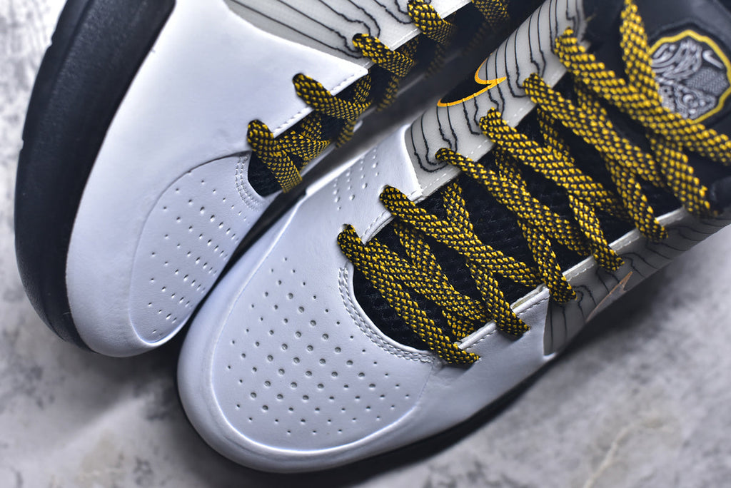 Nike Zoom Kobe 4 | Low-Top Performance Basketball Shoe – White (AV6339-101)