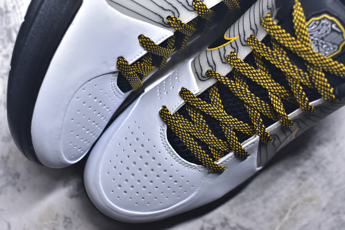 Nike Zoom Kobe 4 | Low-Top Performance Basketball Shoe – White (AV6339-101)