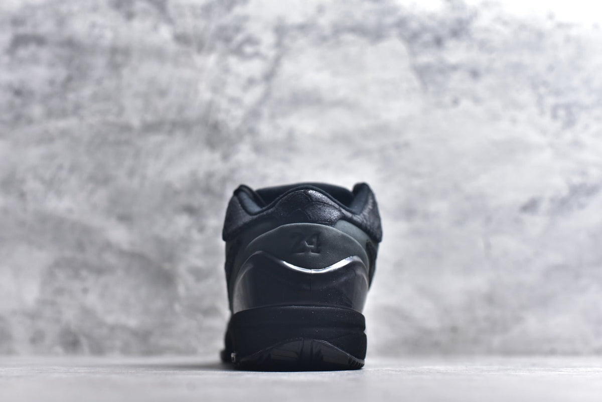 Nike Zoom Kobe 4 | Low-Top Performance Basketball Shoe – Black (FQ3544-001)