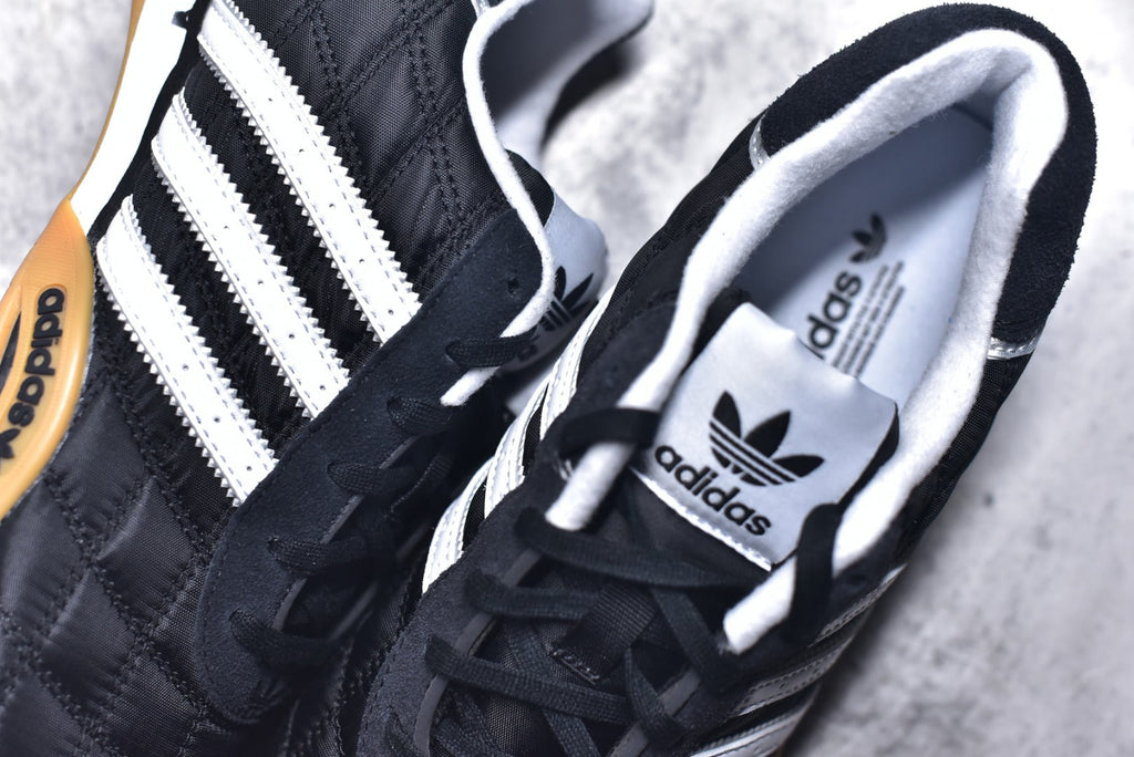 Adidas Originals Adiracer Lo | Retro Casual Running Shoe – Non-Slip (JQ5757)