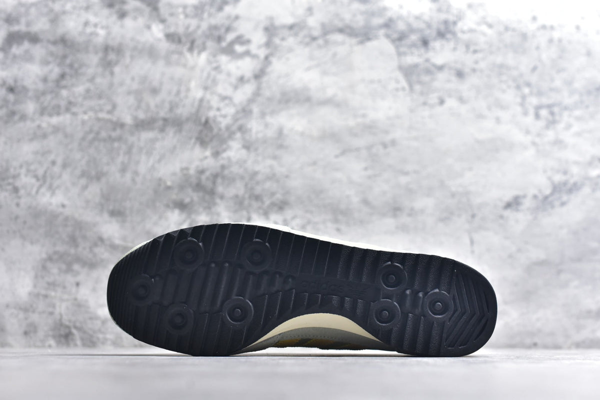 Adidas SL 72 | Retro Running Lifestyle Shoe (IE3476)
