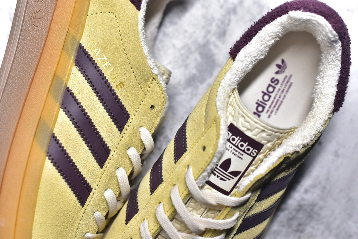 Adidas Originals Samba OG | Retro Classic Lightweight Low-Top Skate Shoe (IF5937)