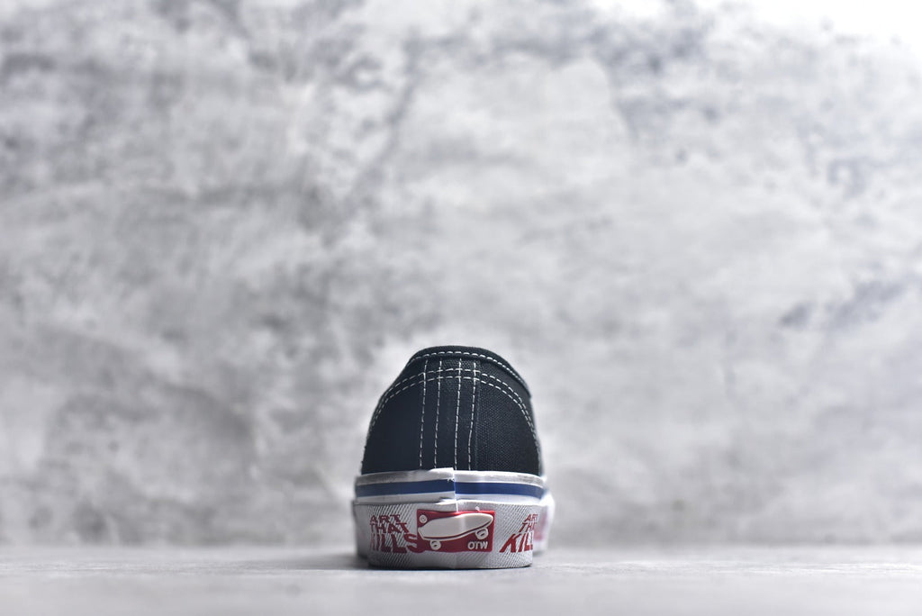 Vans LX Authentic 44 | Premium Leather Low-Top Skate Shoe – Unisex (VN000EEUBLA)