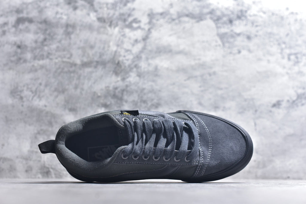 Vans Knu Skool Cordura | Low-Top Skate Shoe – Black/Grey (VN000EE6O79)
