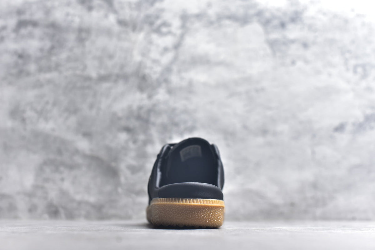 Adidas Originals Samba OG Mule | Retro Classic Lightweight Slip-On Shoe (KH7720)