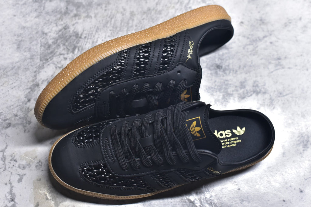 Adidas Originals Samba OG Mule | Retro Classic Lightweight Slip-On Shoe (KH7720)