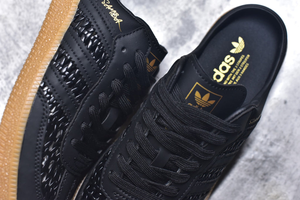 Adidas Originals Samba OG Mule | Retro Classic Lightweight Slip-On Shoe (KH7720)