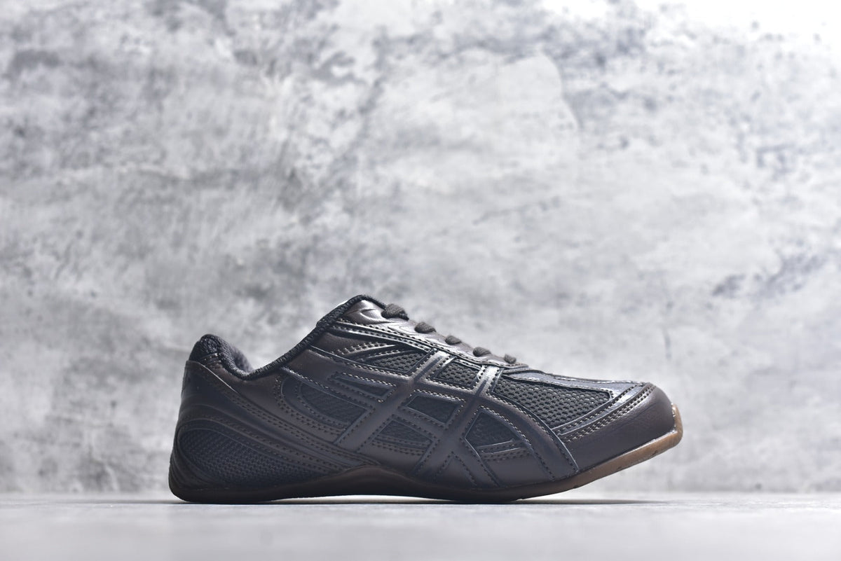 ASICS GEL-PHAI Z Retro Running-Inspired Casual Sneaker – Unisex | Style No. 1203B126-200