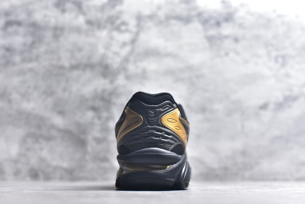 ASICS GEL-KAYANO 14 Retro Cushioned Running Shoes