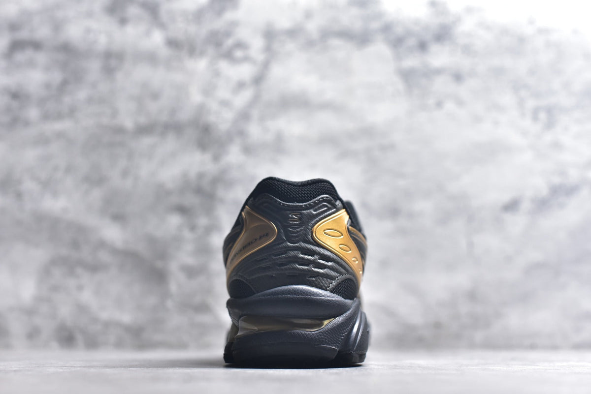 ASICS GEL-KAYANO 14 Retro Cushioned Running Shoes