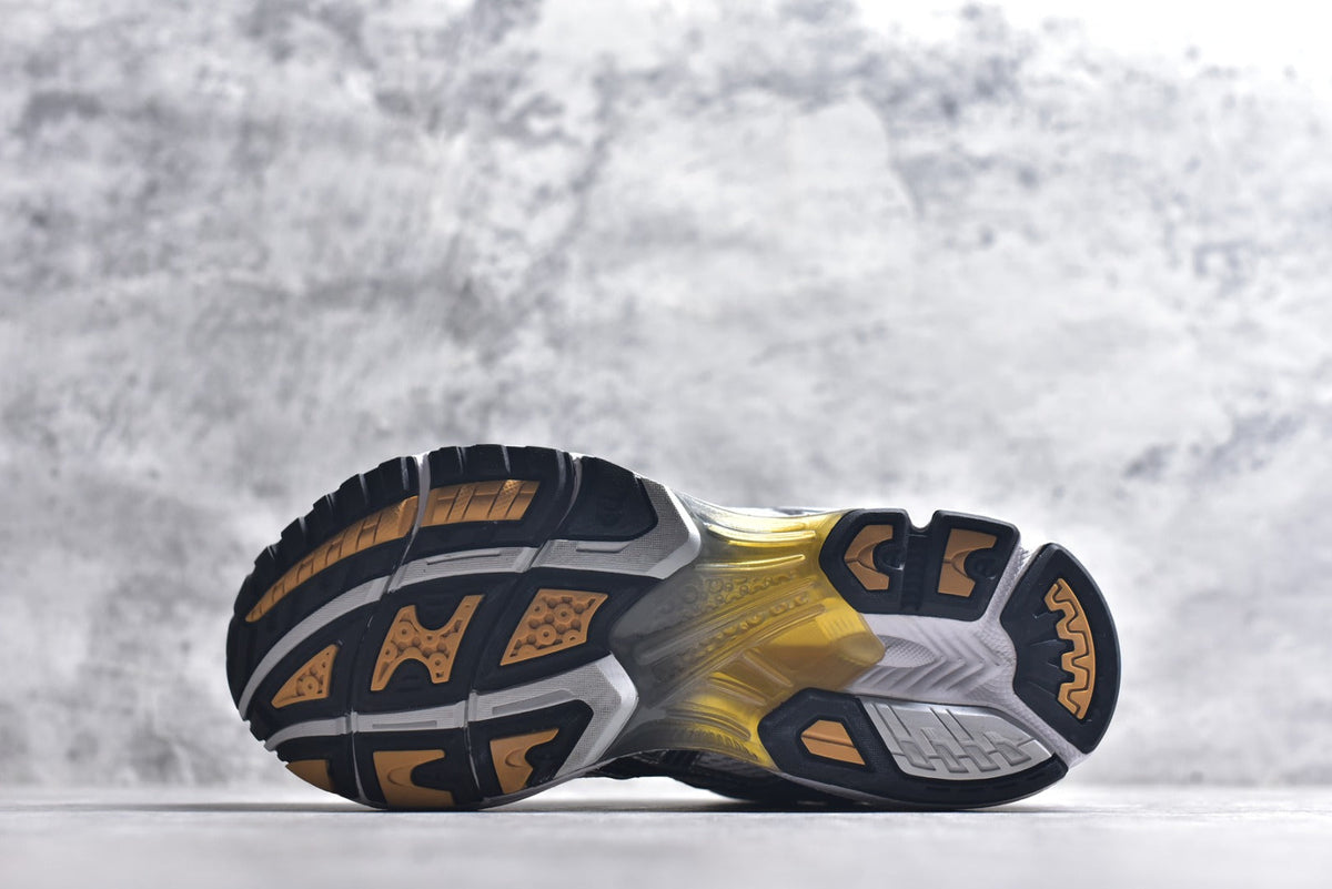 ASICS GEL-KAYANO 14 Retro Cushioned Running Shoes