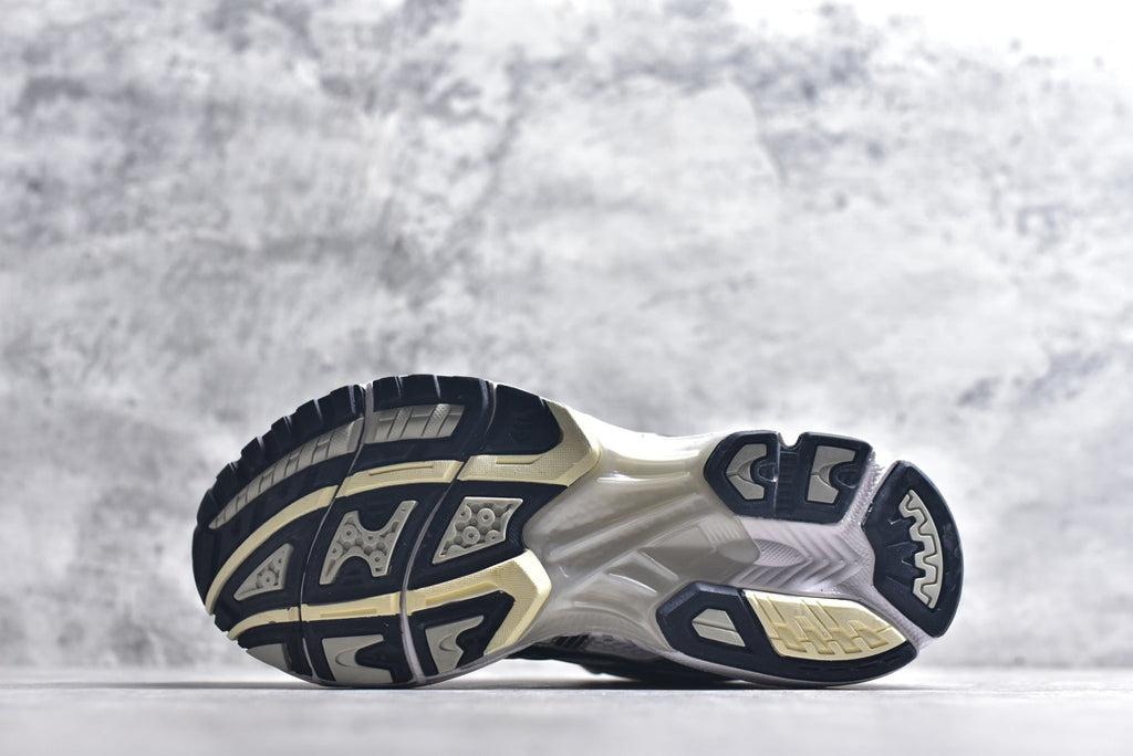 ASICS GEL-KAYANO 14 Retro Cushion Running Shoes 1203A566-100