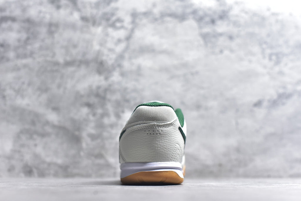 Nike GATO Low-Top Lifestyle Sneakers HQ6019-103