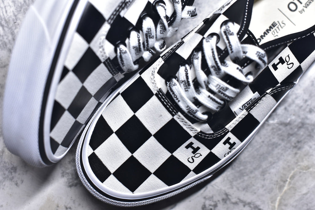 Vans Authentic 44 Low-Top Vulcanized Casual Skate Sneaker – Unisex | Style No. VN000EEUDOL