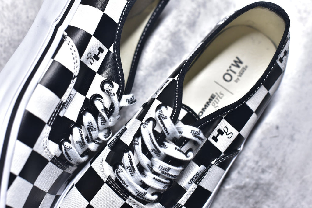 Vans Authentic 44 Low-Top Vulcanized Casual Skate Sneaker – Unisex | Style No. VN000EEUDOL